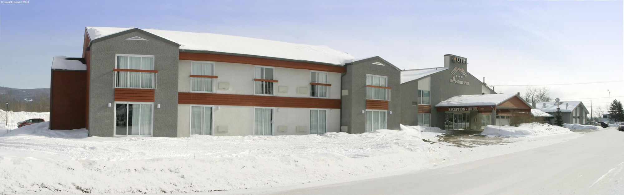 Hotel Baie Saint Paul Exterior foto